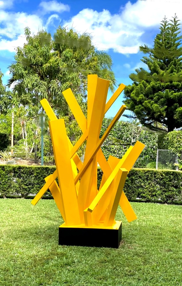 Crosslines by Luis Kaiulani